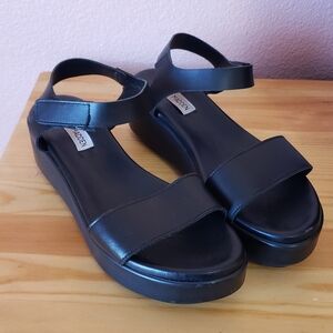 Steve Madden Platform Sandal Size 40